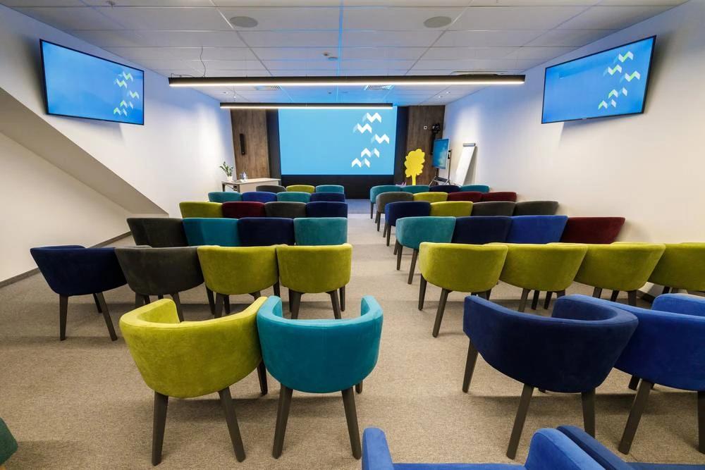 Конференц-зал 8